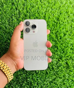 Photo - New Apple iPhone 16 Pro 256 GB