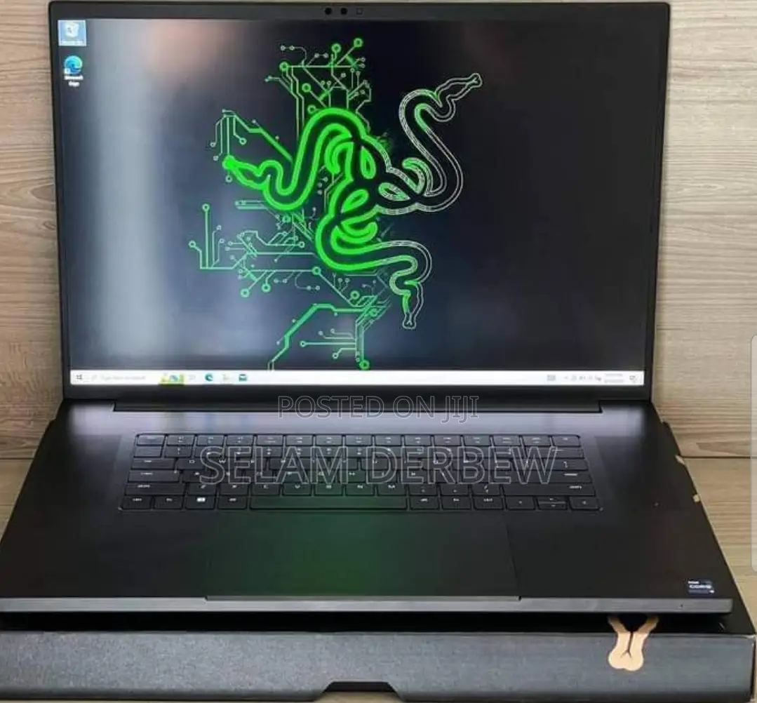New Laptop Razer Blade 16GB Intel Core I7 SSD 1T