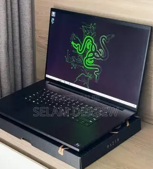 New Laptop Razer Blade 16GB Intel Core I7 SSD 1T
