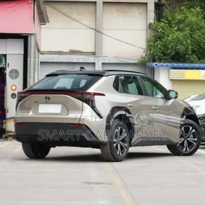 Toyota bZ4X 2023 Gray