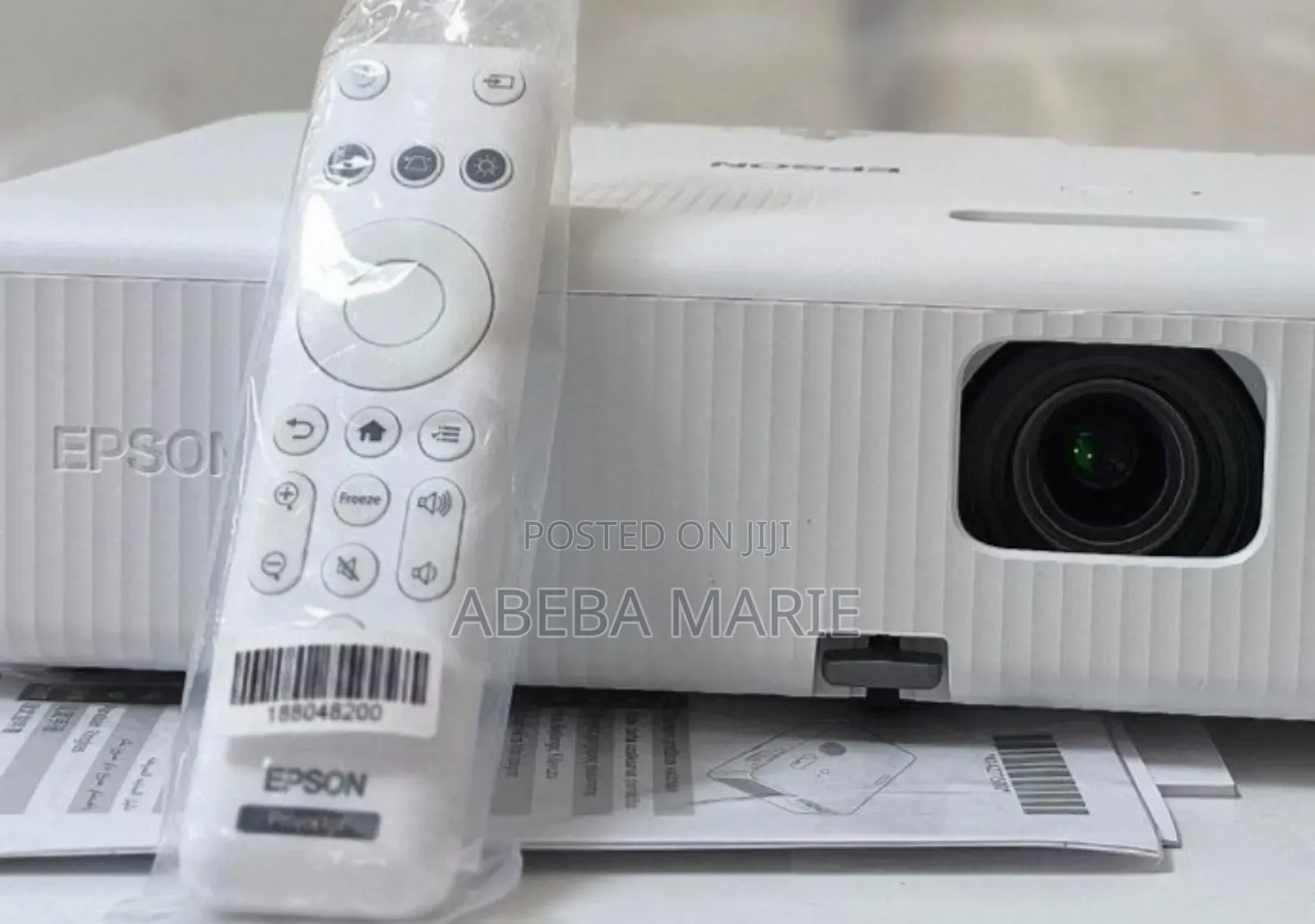 Brand New Epson Projector CO-W01 With Manual And