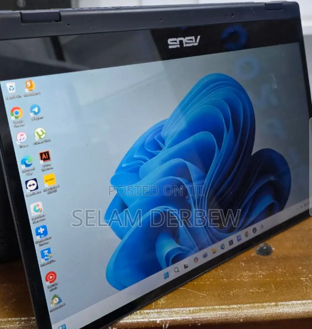 New Laptop Asus VivoBook V551LB 4GB Intel Core I3 SSD 256GB