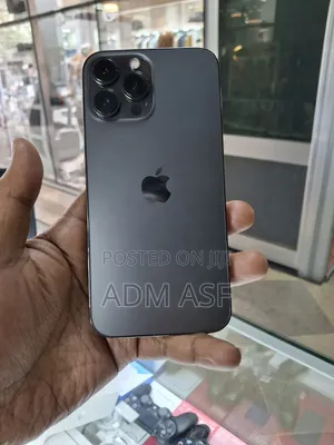 Photo - Apple iPhone 13 Pro Max 256 GB Gray