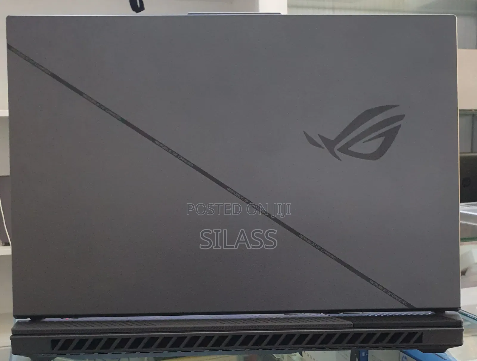New Laptop Asus ROG Strix G15 16GB Intel Core I9 SSD 1T