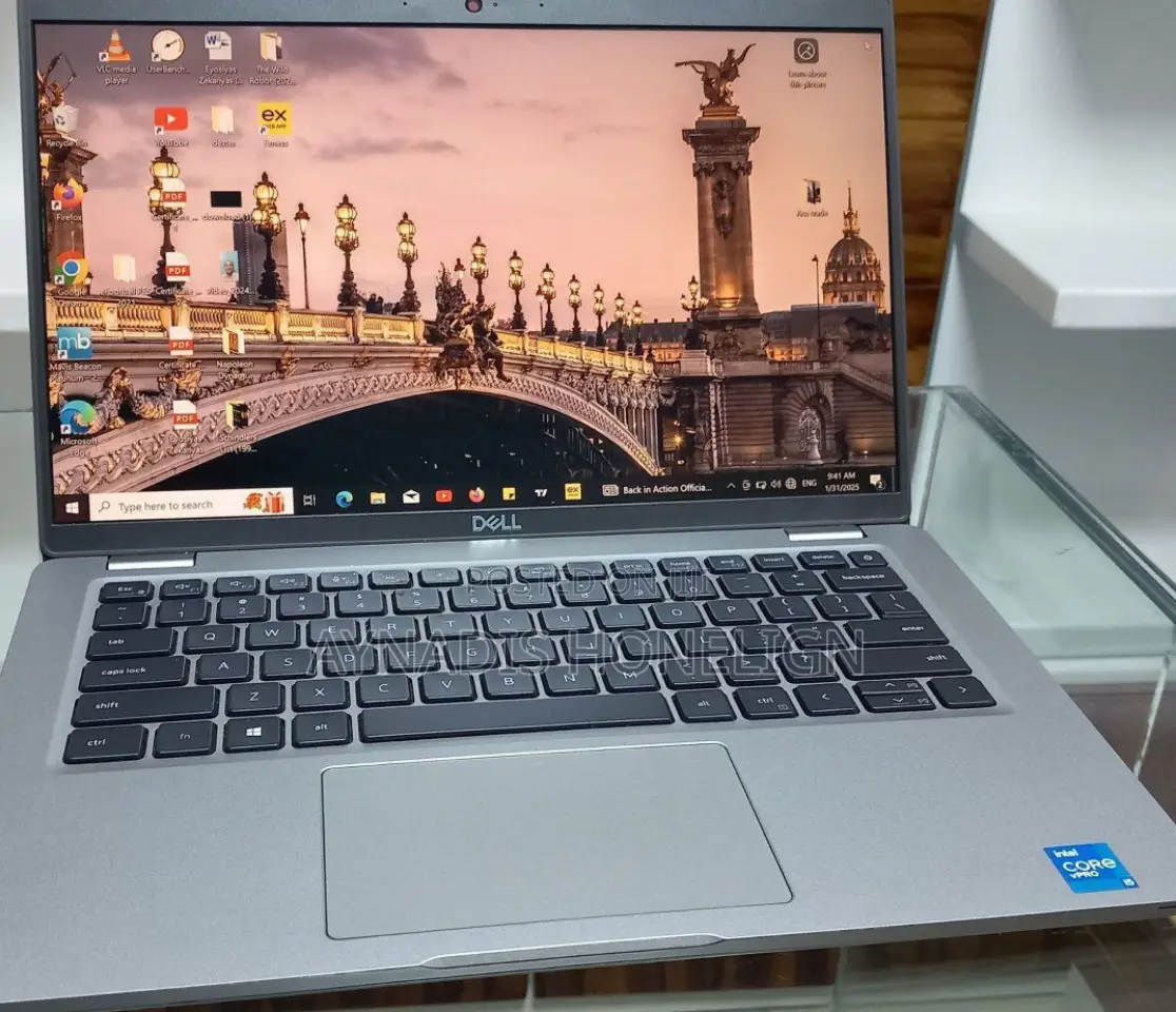 New Laptop Dell 8GB Intel Core I5 SSD 256GB