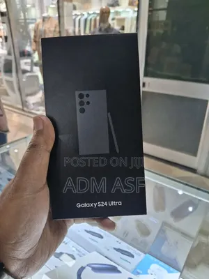 New Samsung Galaxy S24 Ultra 256 GB