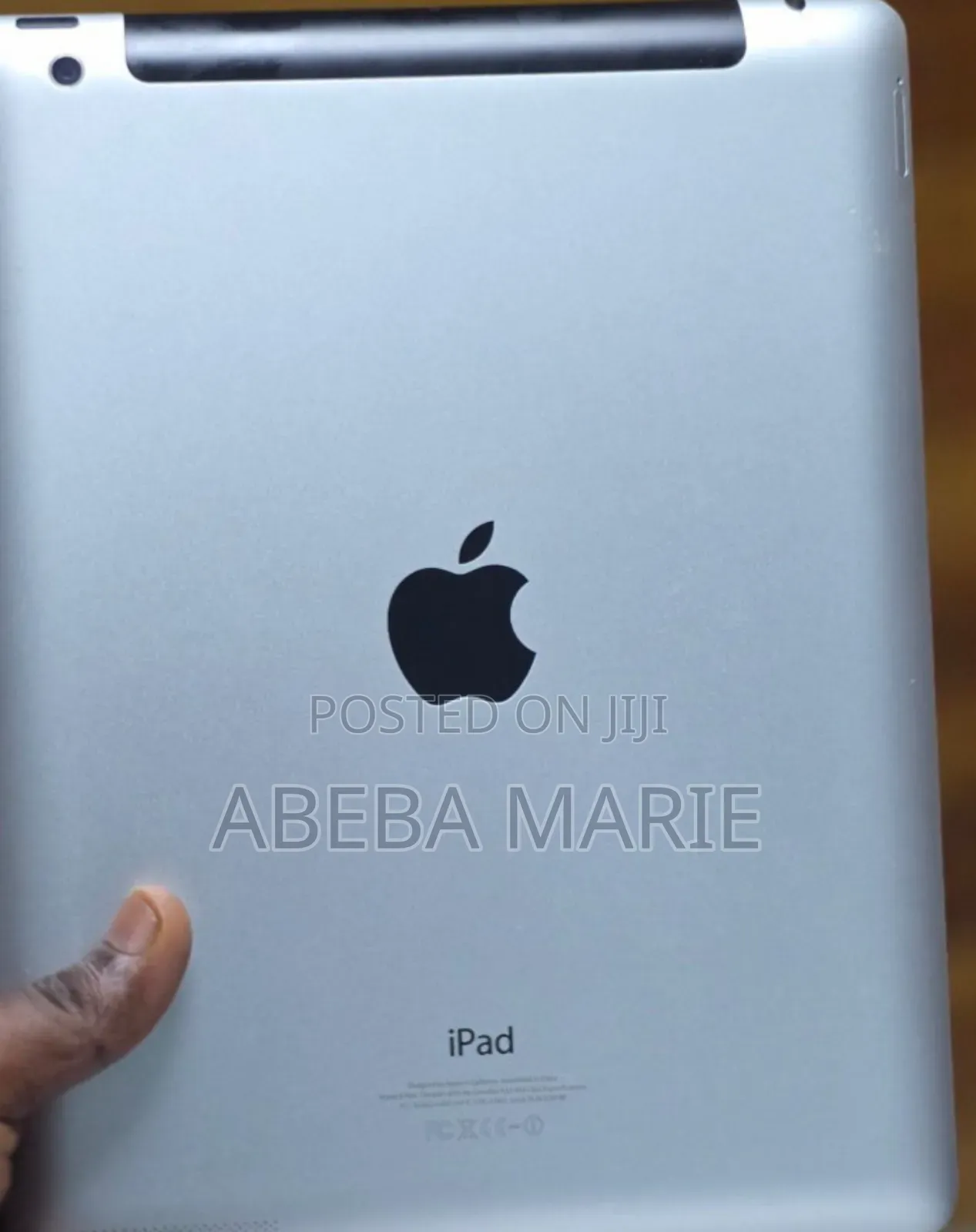 New Apple iPad 9.7 16 GB