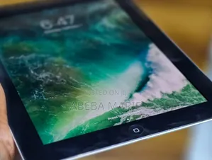 New Apple iPad 9.7 16 GB