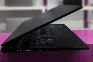New Laptop HP Omen 16 16GB Intel Core I7 SSD 512GB