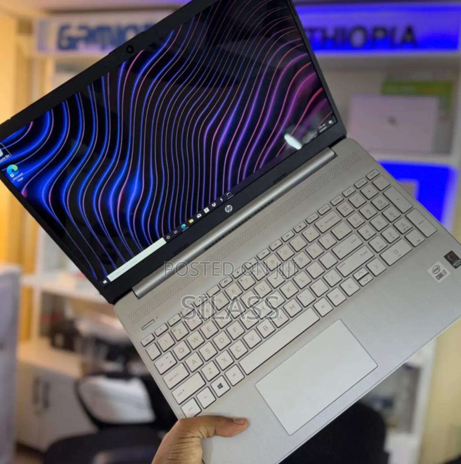 New Laptop HP Stream Notebook 12GB Intel Core I7 SSD 256GB