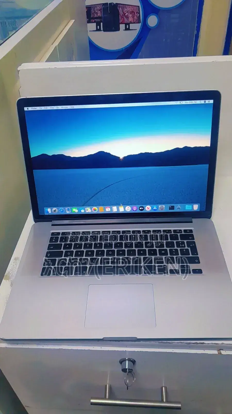 New Laptop Apple MacBook Pro 2014 16GB Intel Core I7 SSD 256GB
