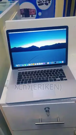 New Laptop Apple MacBook Pro 2014 16GB Intel Core I7 SSD 256GB
