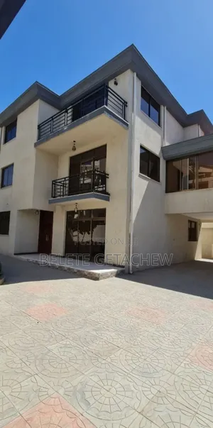 8bdrm House in Semit, G+2 Luxury, Bole for sale