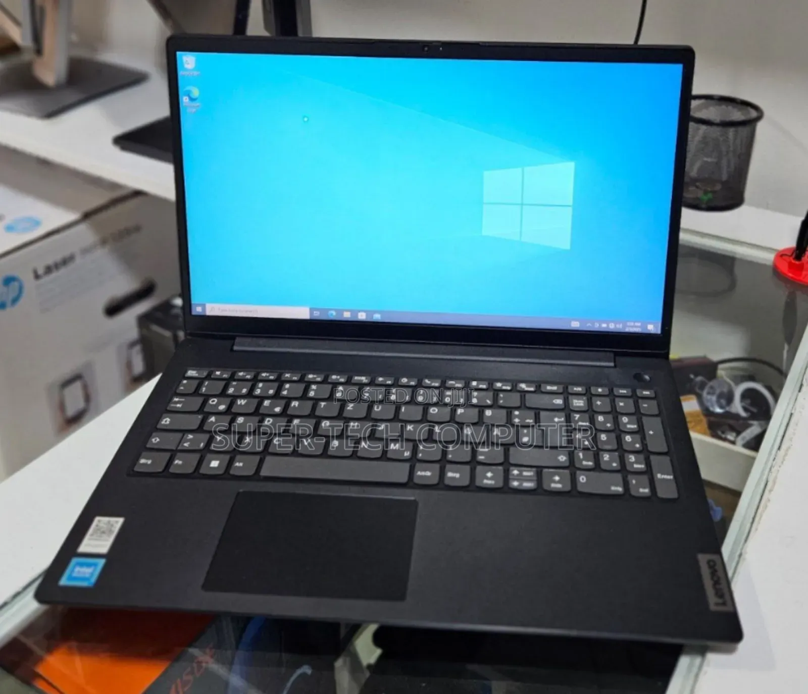 New Laptop Lenovo IdeaPad 330 8GB Intel Core 2 Quad SSD 256GB