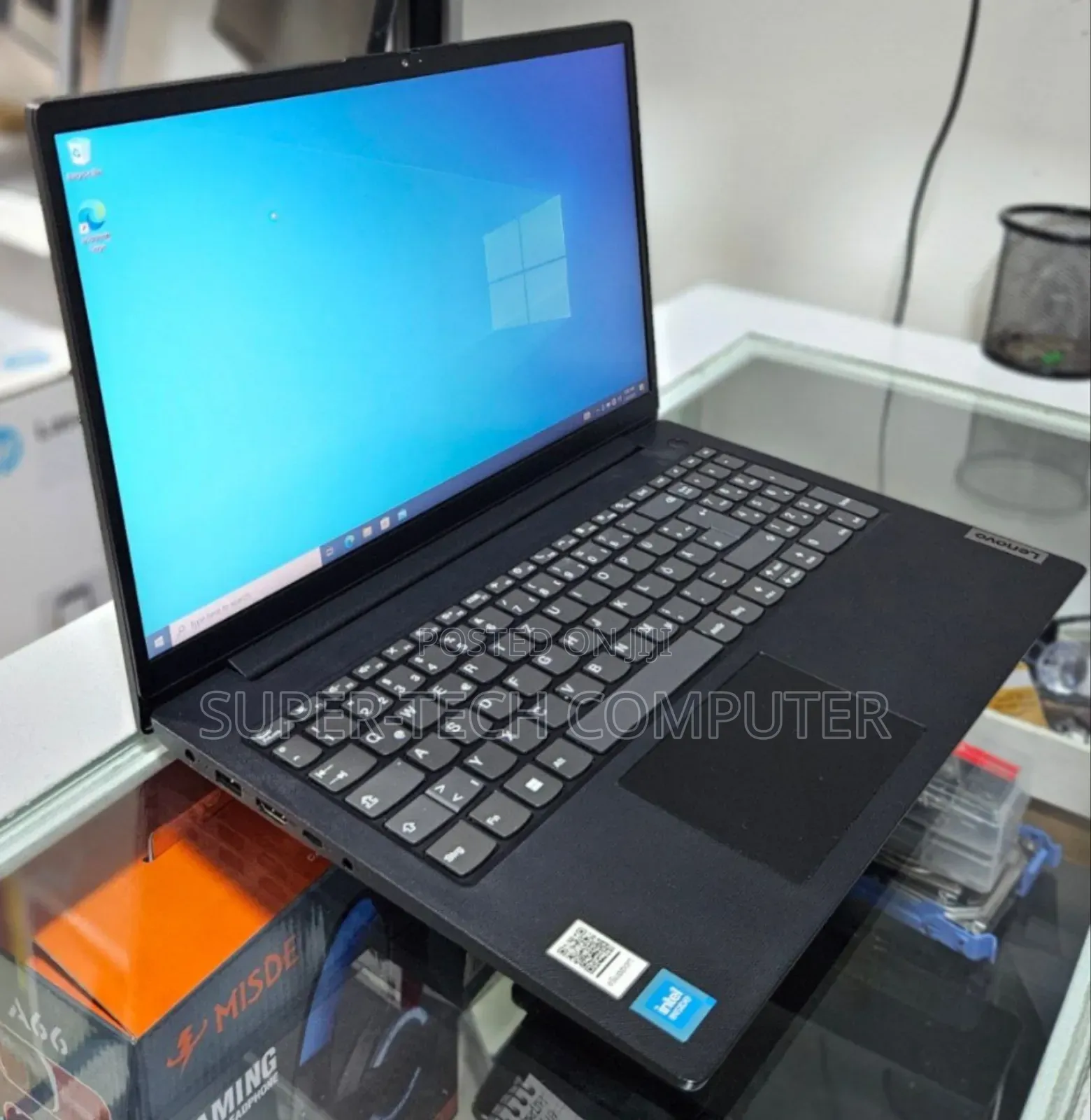 New Laptop Lenovo IdeaPad 330 8GB Intel Core 2 Quad SSD 256GB