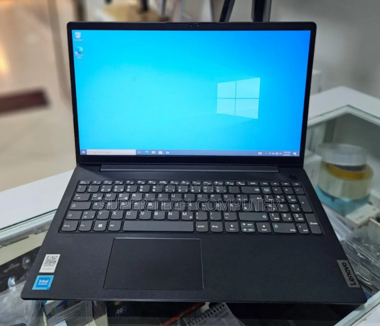 New Laptop Lenovo IdeaPad 330 8GB Intel Core 2 Quad SSD 256GB