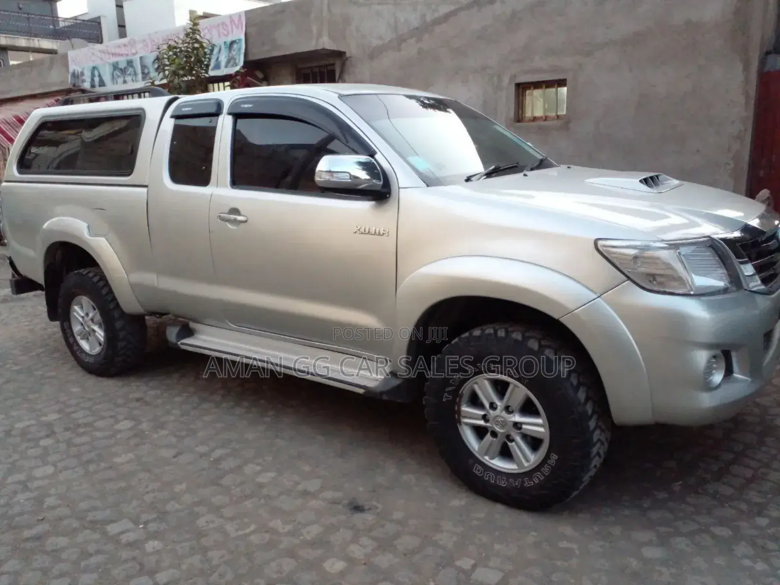 Toyota Hilux 2013 Silver