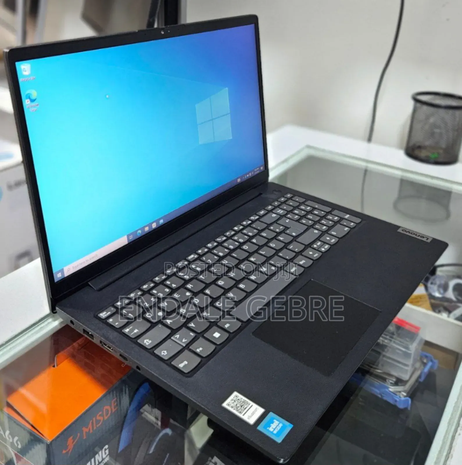 New Laptop Lenovo Ideapad 3 8GB Intel Celeron SSD 256GB