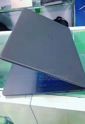 New Laptop Dell Vostro 15 5000 8GB Intel Core I3 SSD 256GB