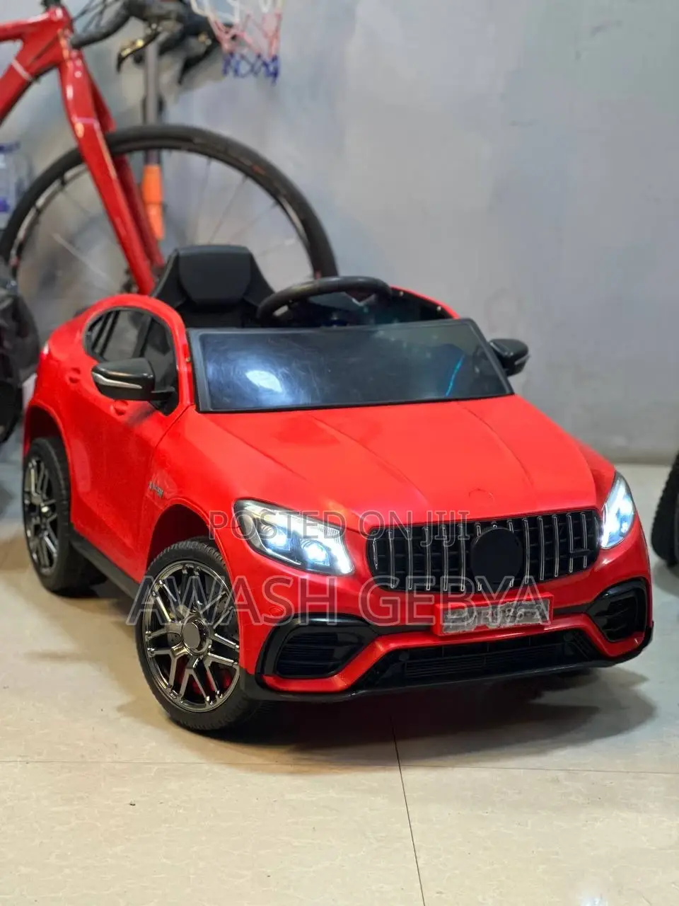 Classic Toy Car Timeless Style