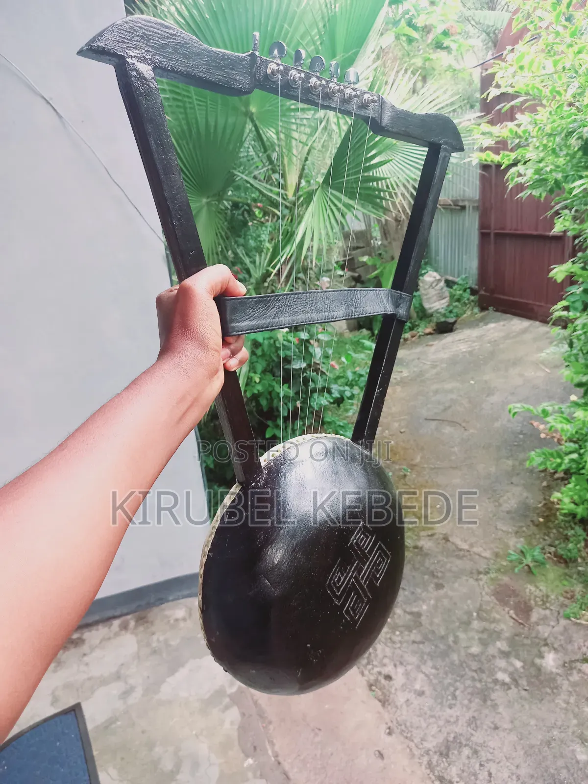 ክራር ጥራታቸውን የጠበቁ ፍልፍል ዋንዛ ገበቴ የተሰሩ (Kirar)