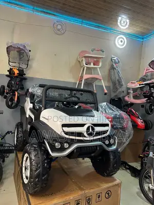 Photo - Power Wheels Big Toy Car