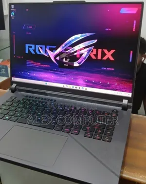New Laptop Asus ROG Strix G15 32GB Intel Core I9 SSD 1T