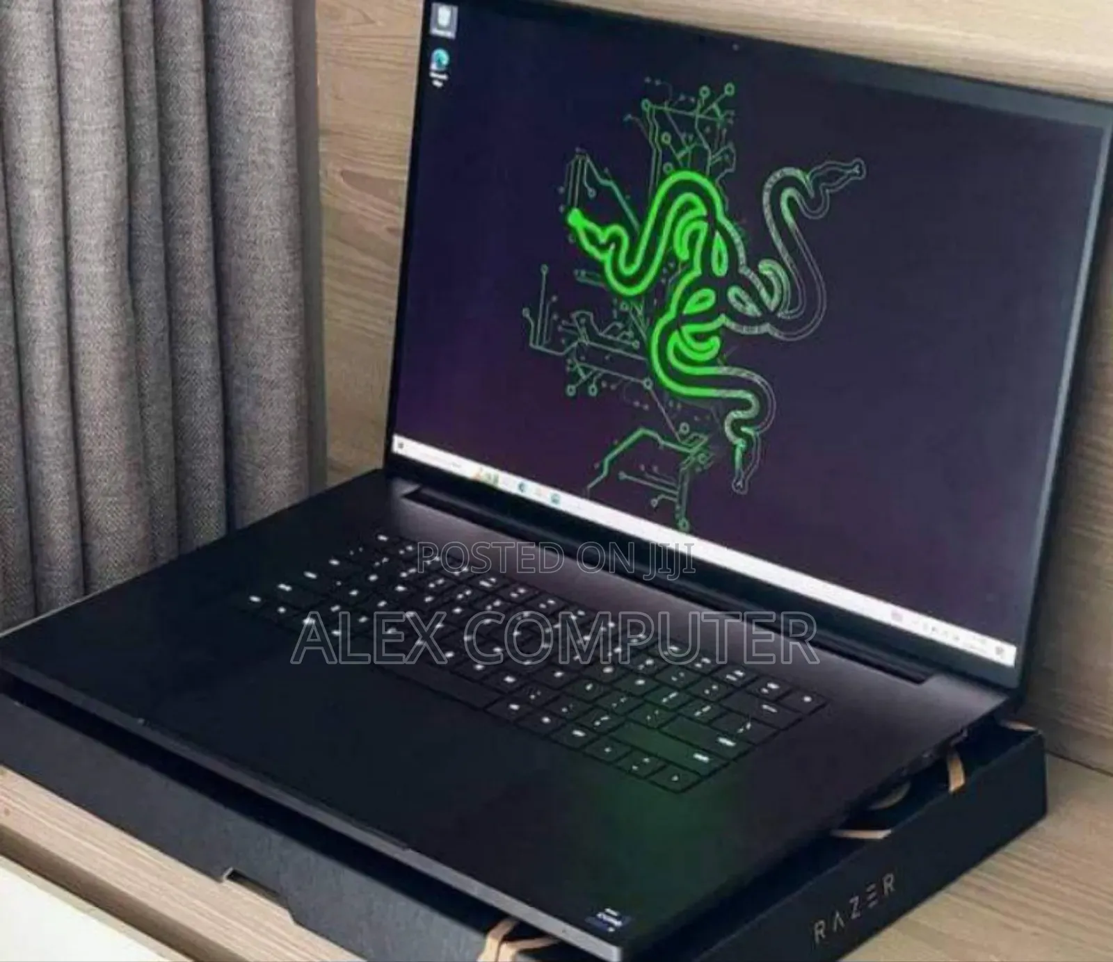 New Laptop Razer Blade 32GB Intel Core I7 SSD 1T