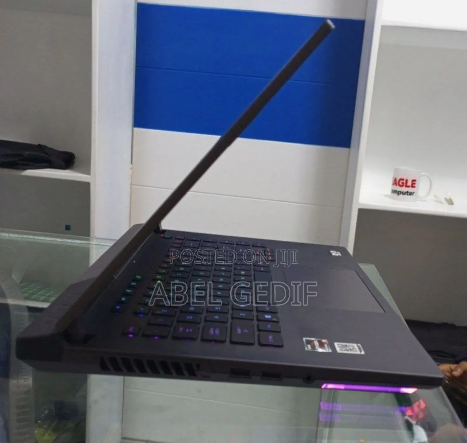 New Laptop Asus ROG Strix G15 32GB AMD Ryzen 9 SSD 512GB