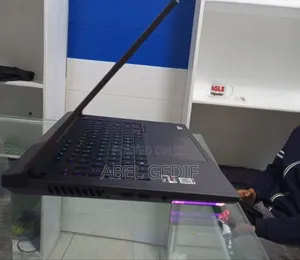 New Laptop Asus ROG Strix G15 32GB AMD Ryzen 9 SSD 512GB