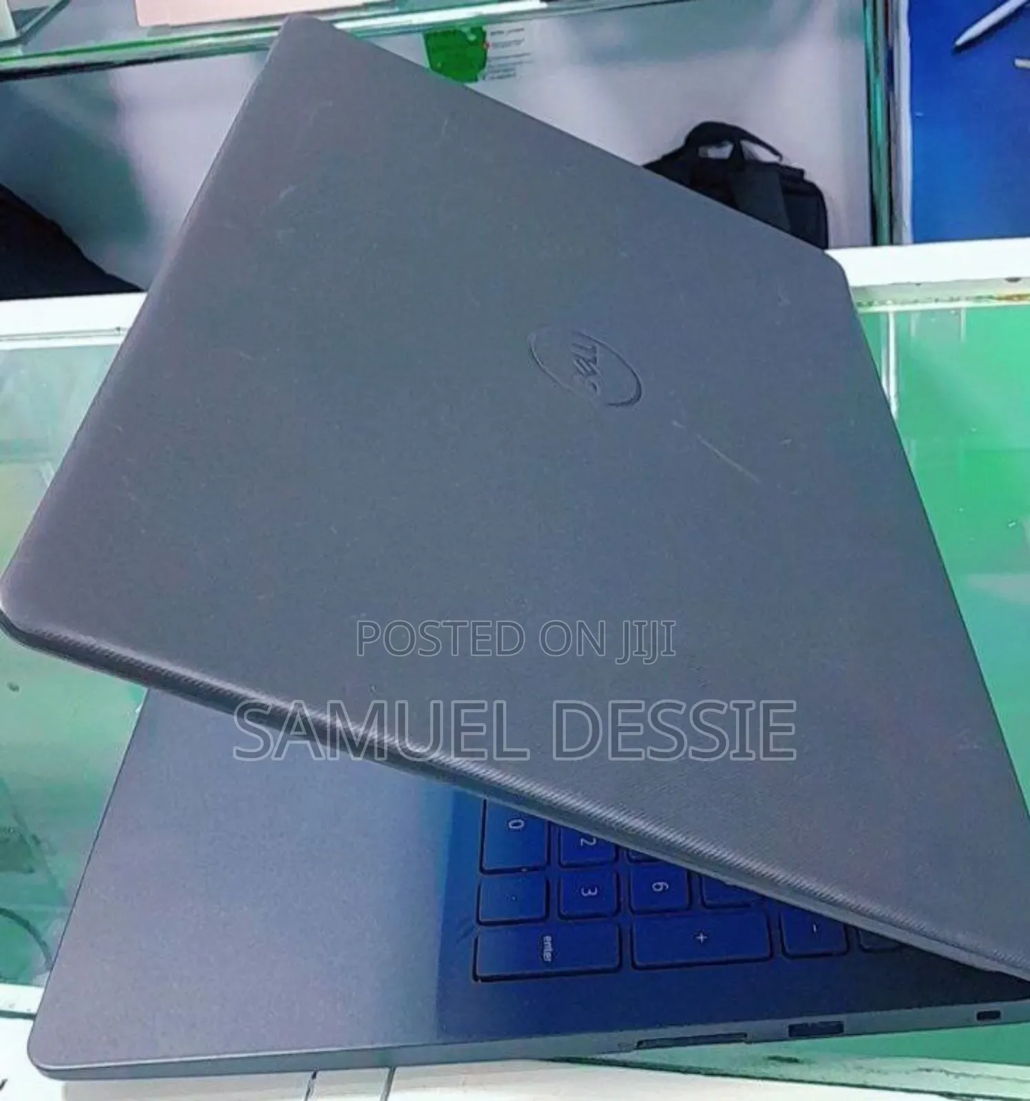 New Laptop Dell Vostro 1014 8GB Intel Core I3 SSD 256GB