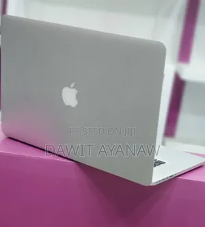 New Laptop Apple MacBook Pro 2015 16GB Intel Core I7 SSD 512GB