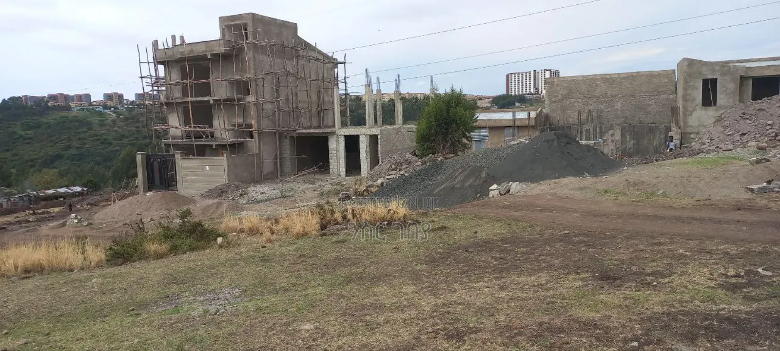 6bdrm House in Weregenu (Tafo), Yeka for sale