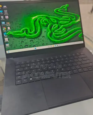 New Laptop Razer Blade 32GB Intel Core I7 SSD 1T