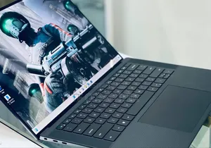 Photo - New Laptop Dell 16GB Intel Core I7 SSD 512GB