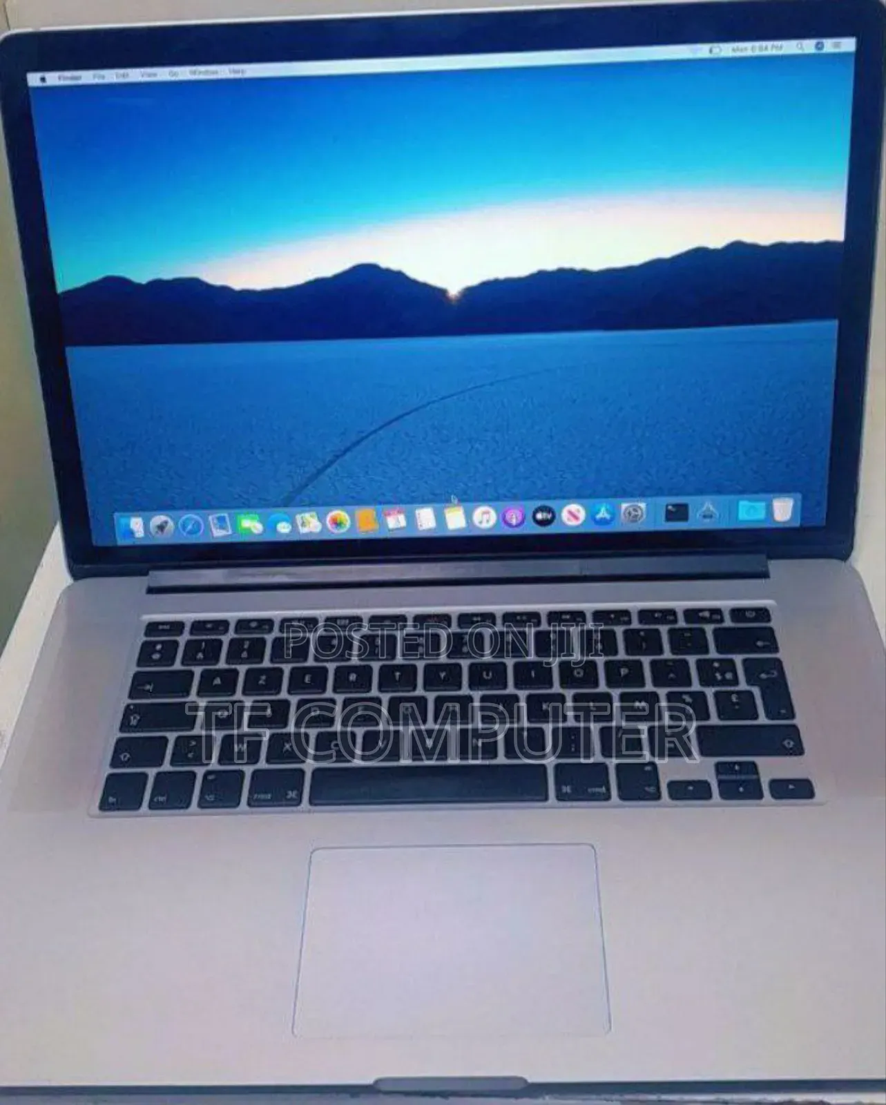 New Laptop Apple MacBook Pro 2017 16GB Intel Core I7 SSD 256GB