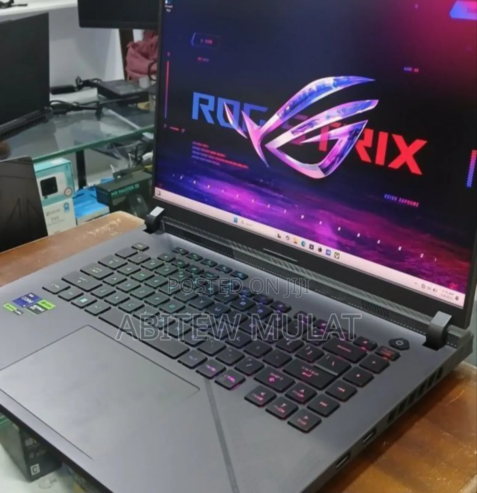 New Laptop Asus ROG Strix G15 32GB Intel Core I9 SSD 1T