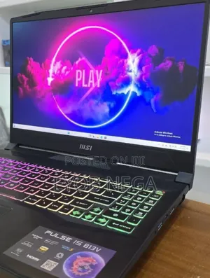 New Laptop MSI Pulse GL66 16GB Intel Core I7 SSD 1T