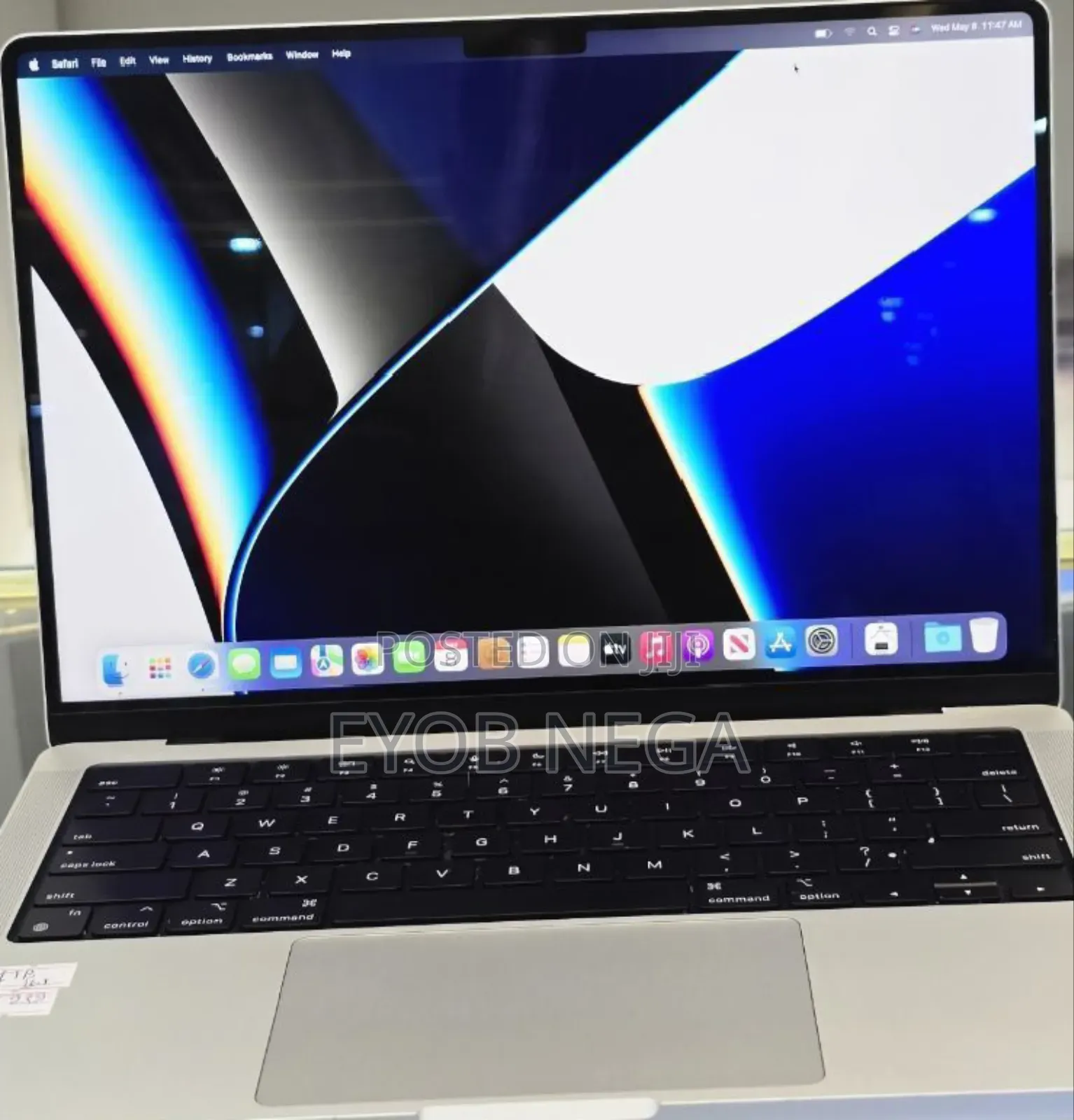 New Laptop Apple MacBook Pro M1 16GB Apple M1 Pro SSD 512GB