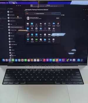 New Laptop Apple MacBook Pro M1 16GB Apple M1 Pro SSD 512GB