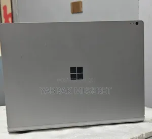 New Laptop Microsoft Surface Book 8GB Intel Core I5 SSD 128GB