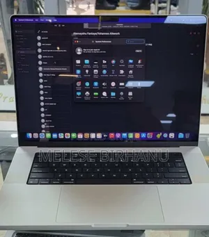 New Laptop Apple MacBook Pro M1 16GB Apple M1 Pro SSD 512GB