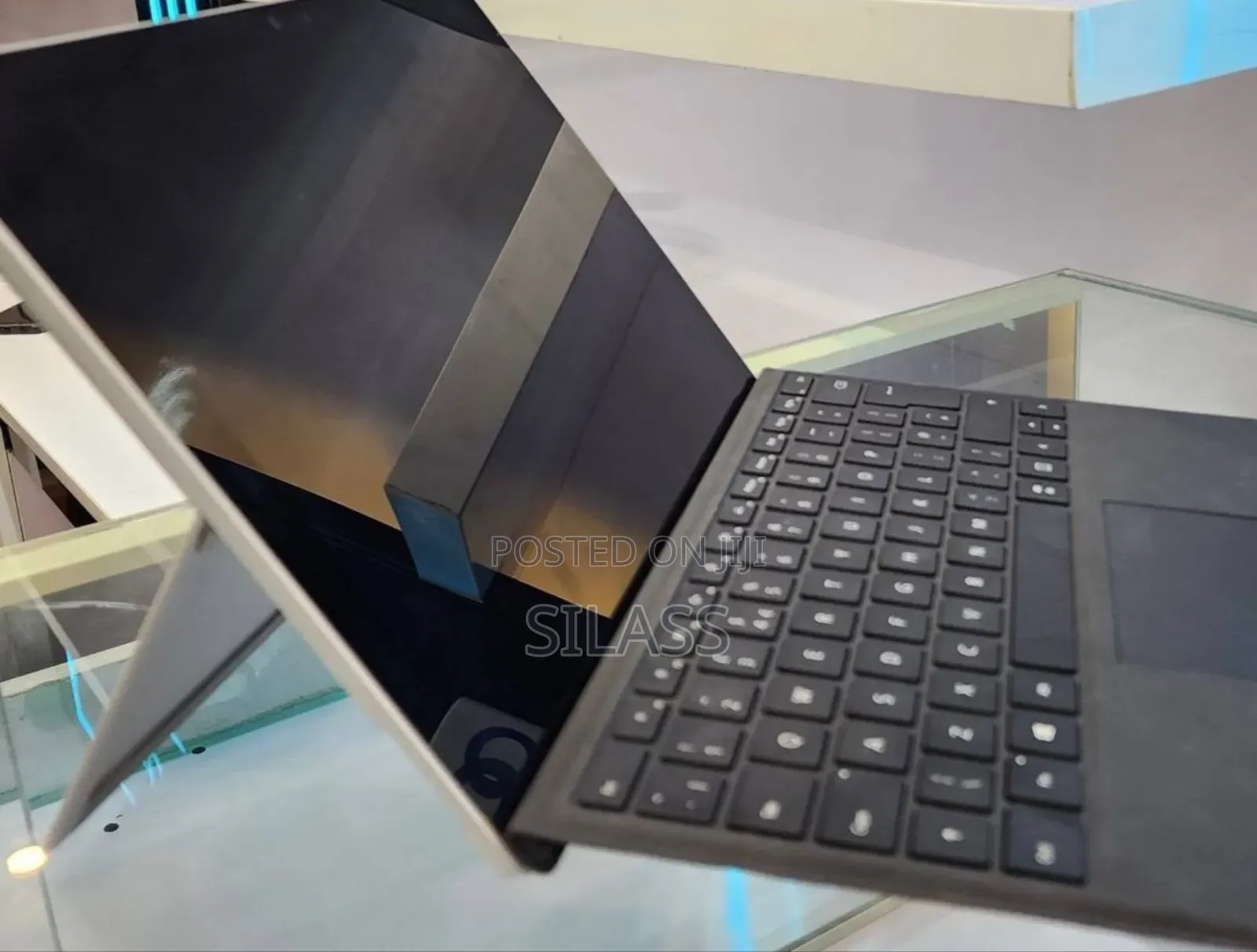 New Laptop Microsoft Surface Pro 7 8GB Intel Core I5 SSD 128GB