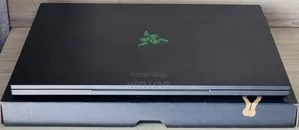 New Laptop Razer Blade 32GB Intel Core I7 SSD 1T