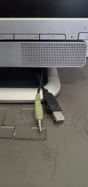 Hp 17 Inch Monitor With Quality Speaker 2500 Birr Only