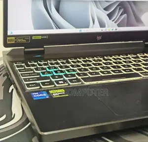 New Laptop Acer Predator Helios Neo 16 24GB Intel Core I7 SSD 1T