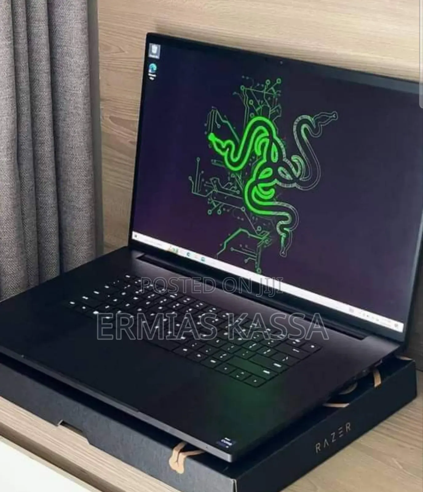 New Laptop Razer Blade Stealth 32GB Intel Core I7 SSD 1T