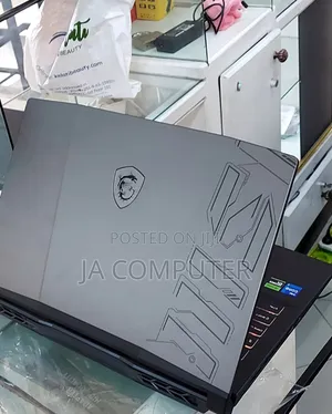 New Laptop MSI Pulse GL66 16GB Intel Core I7 SSD 1T