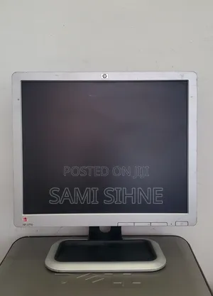 Photo - 17 Inch HP Monitor