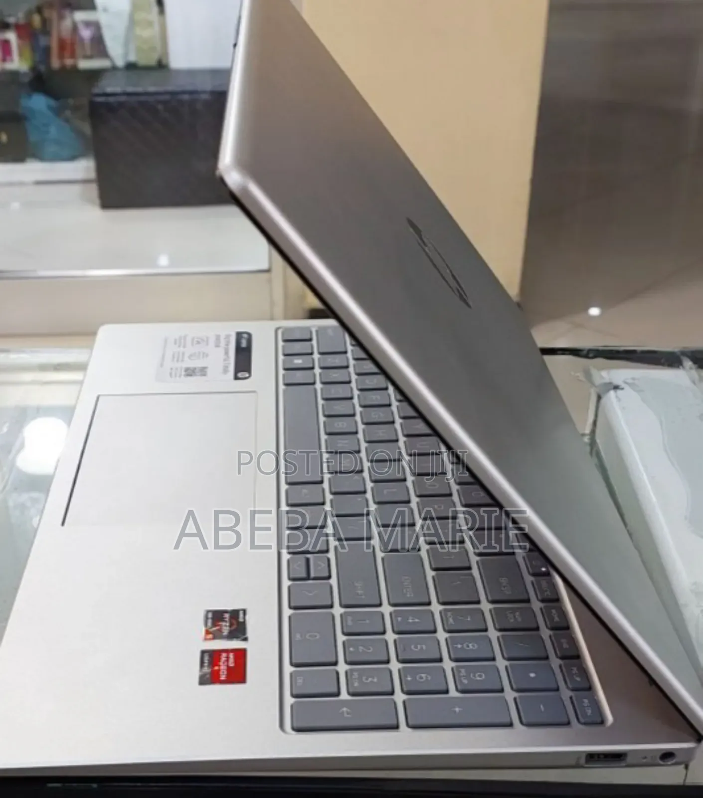 New Laptop HP Stream Notebook 8GB AMD Ryzen 5 SSD 512GB